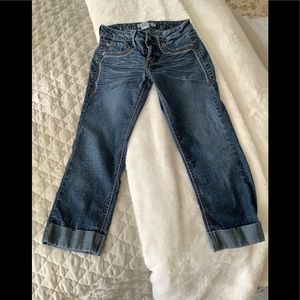 17/21 exclusive denim capris size 2 30”-22” inseam waist wrinkle look blue . 💐